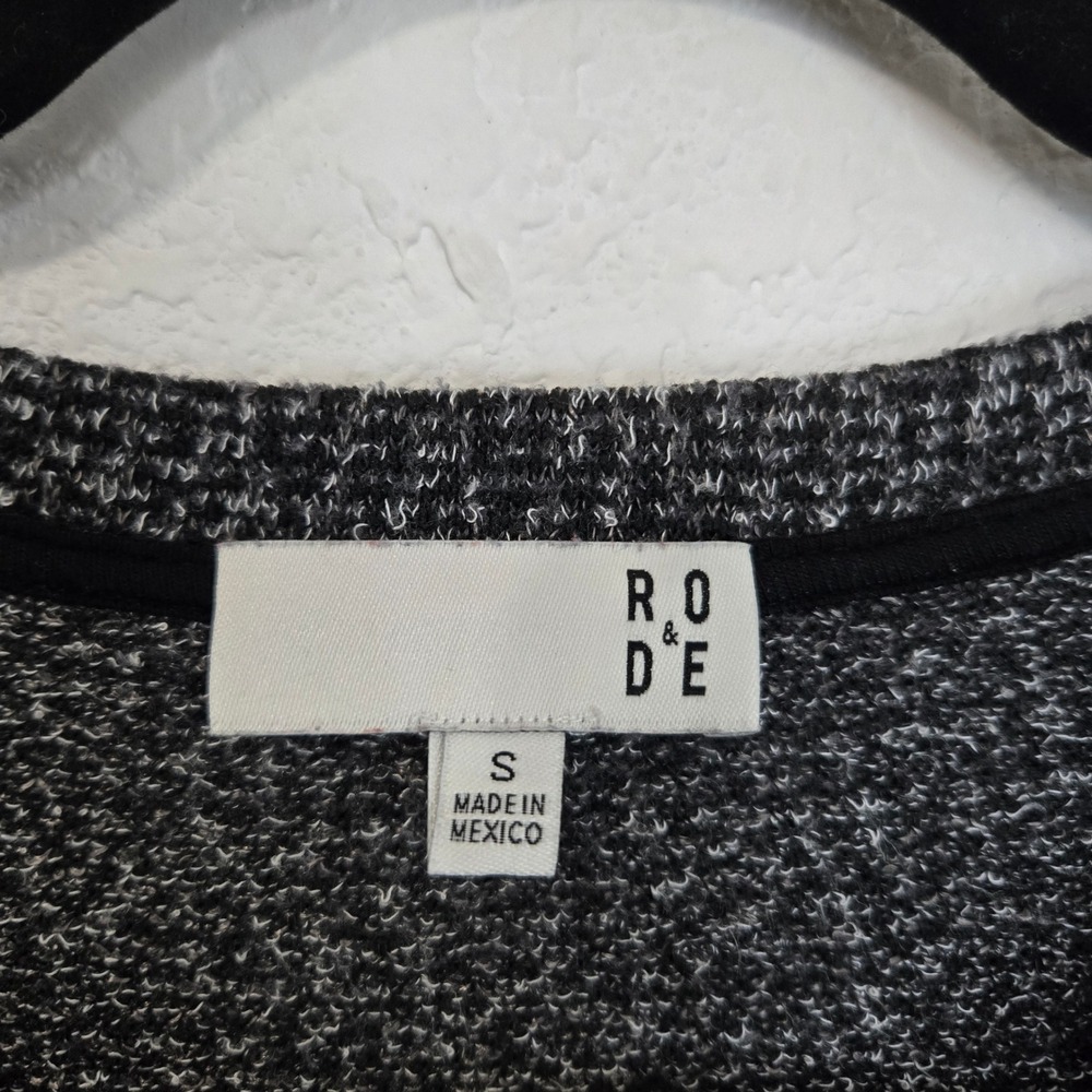 R&D Long Sleeve Textured Knit Ruffle Grey Dress Size S - Picture 4 of 5